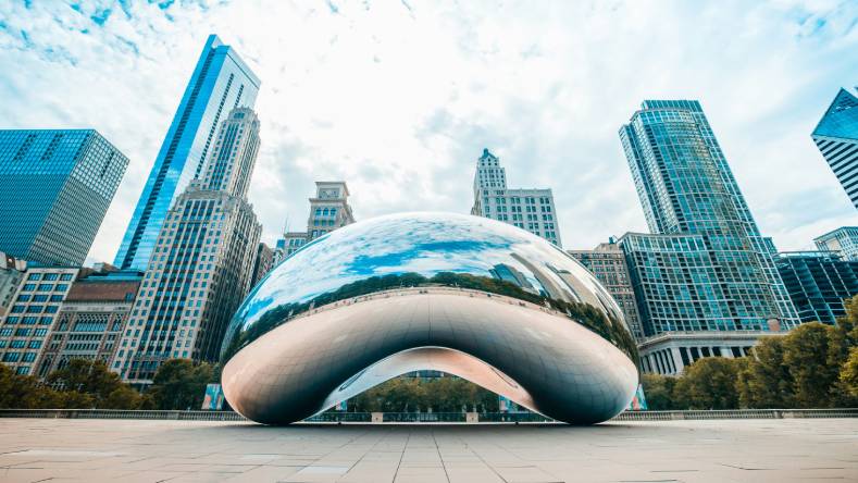 Cloud Gate in Downtown Chicago